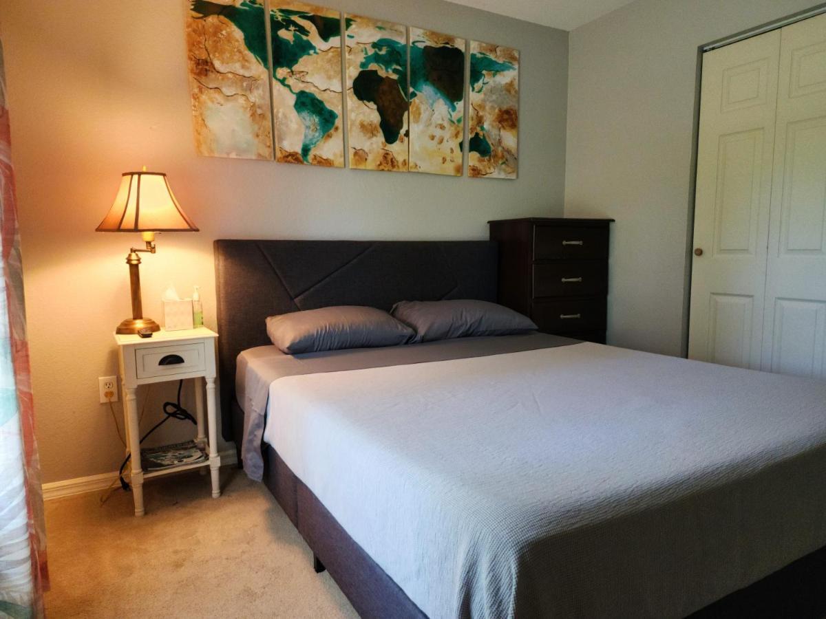 Private In Quiet Neighbourhood Appartement North Port