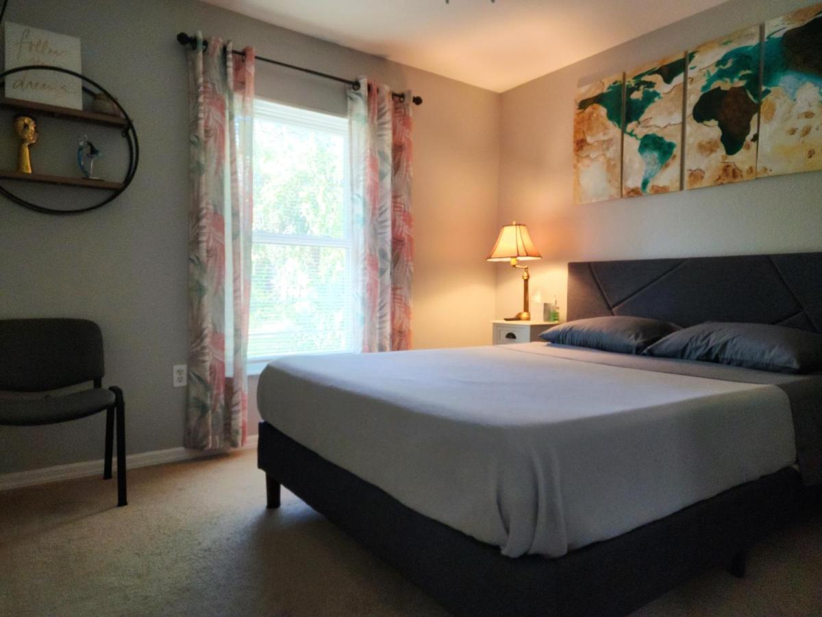 Private In Quiet Neighbourhood Appartement *